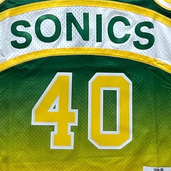 Mitchell & Ness NBA jersey - Picture 3 of 5